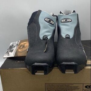 Salomon Women's Black and Light Blue Shoes